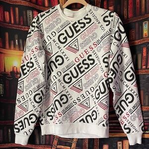 GUESS Men's White and Black Graphic Crewneck Sweater